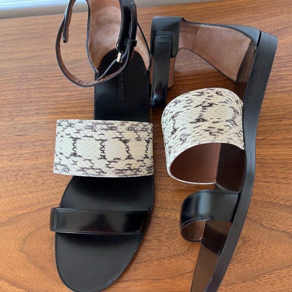 GIORGIO ARMANI Snake-Print Leather Ankle Strap Flat Sandals size 40, US size 9